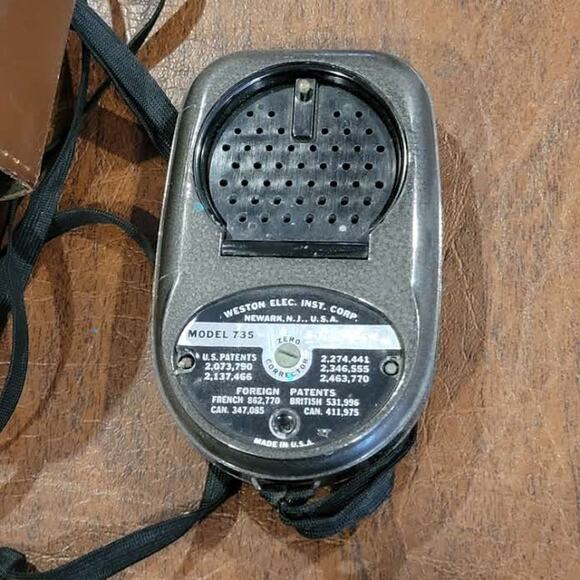 Vintage Weston Master II Universal Exposure Meter Model 735 with Leather case - Picture 9 of 11